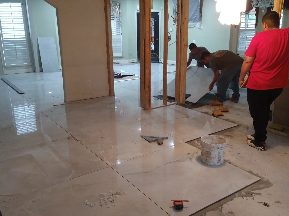 Laying large porcelain floor tile in a living room